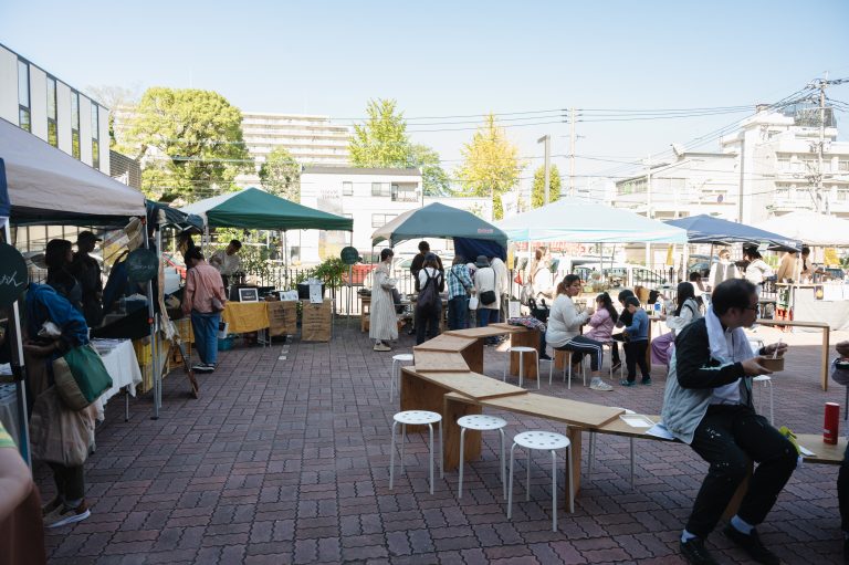 『TRANSIT MARKET』